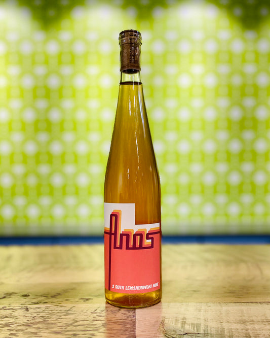 Ruth Lewandowski - Anos Fox Hill Vineyard NV