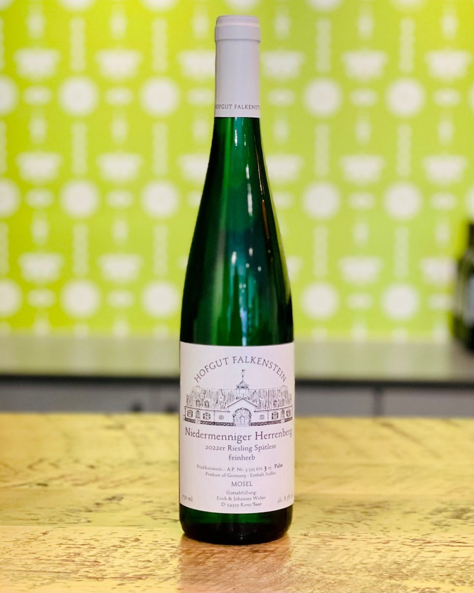Falkenstein - Niedermenniger Herrenberg Spätlese Feinherb Palm AP-3 2022 - #neighbors_wine_shop#