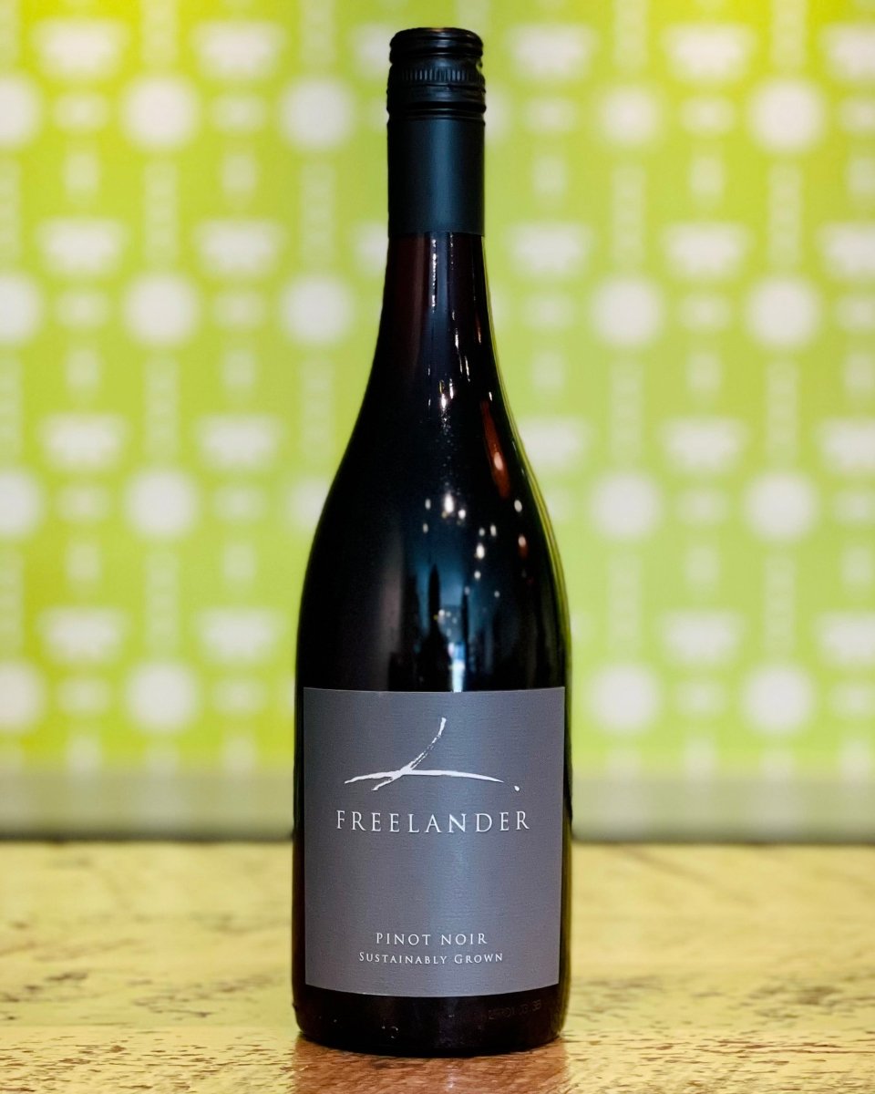 Freelander - District One Pinot Noir 2022 - #neighbors_wine_shop#